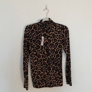 J Crew tissue turtleneck size small. New with tags.